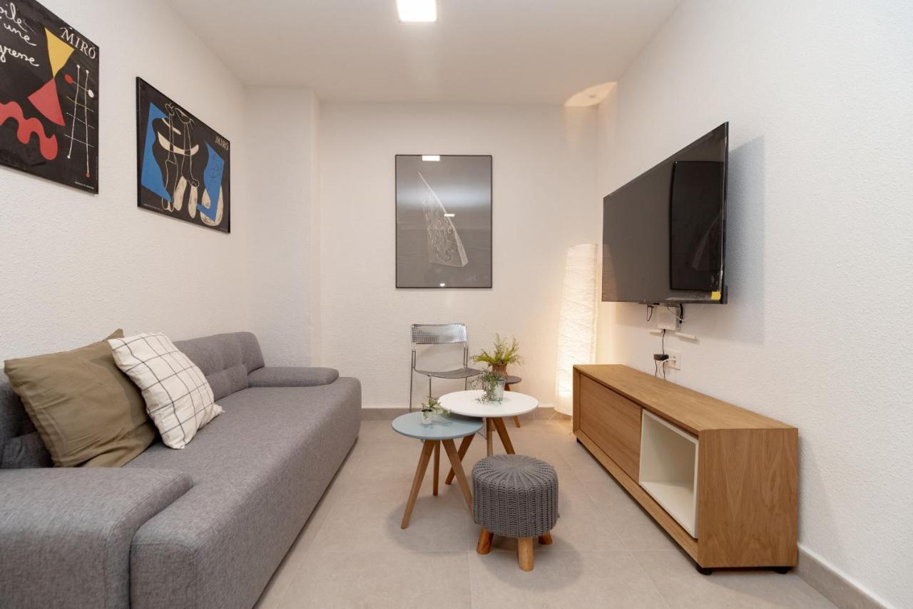 C23 Lovely 4 Bedroom Close To Maria Zambrano Apartament *
